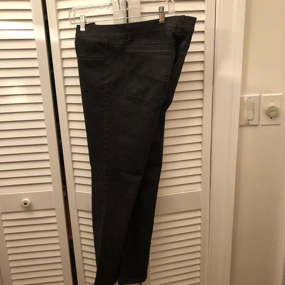 White House Black Market women bootcut "Black" label jeans, XL - Picture 8 of 9